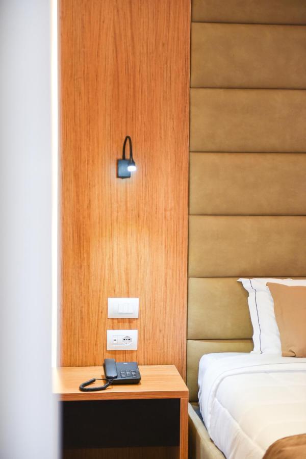 Olivia'S Hill Resort Kryemedhej Экстерьер фото