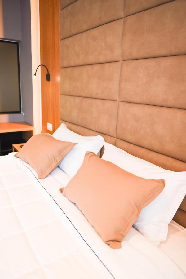 Olivia'S Hill Resort Kryemedhej Экстерьер фото