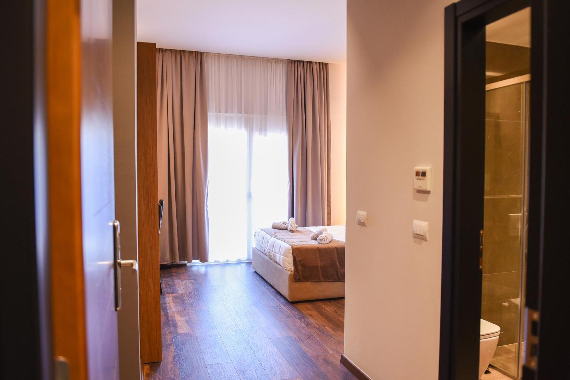 Olivia'S Hill Resort Kryemedhej Экстерьер фото