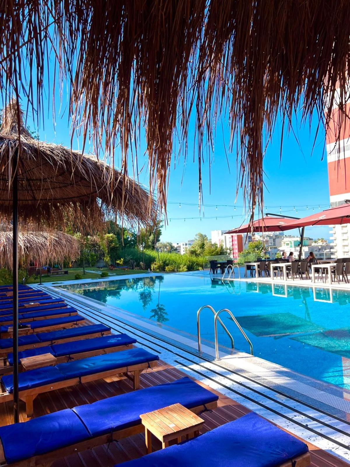 Olivia'S Hill Resort Kryemedhej Экстерьер фото